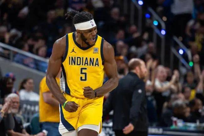 今夜体能课后，瓦伦西亚复出首秀备战NBA总决赛，气氛紧张，阵容厚度经受考验的简单介绍-爱游戏app